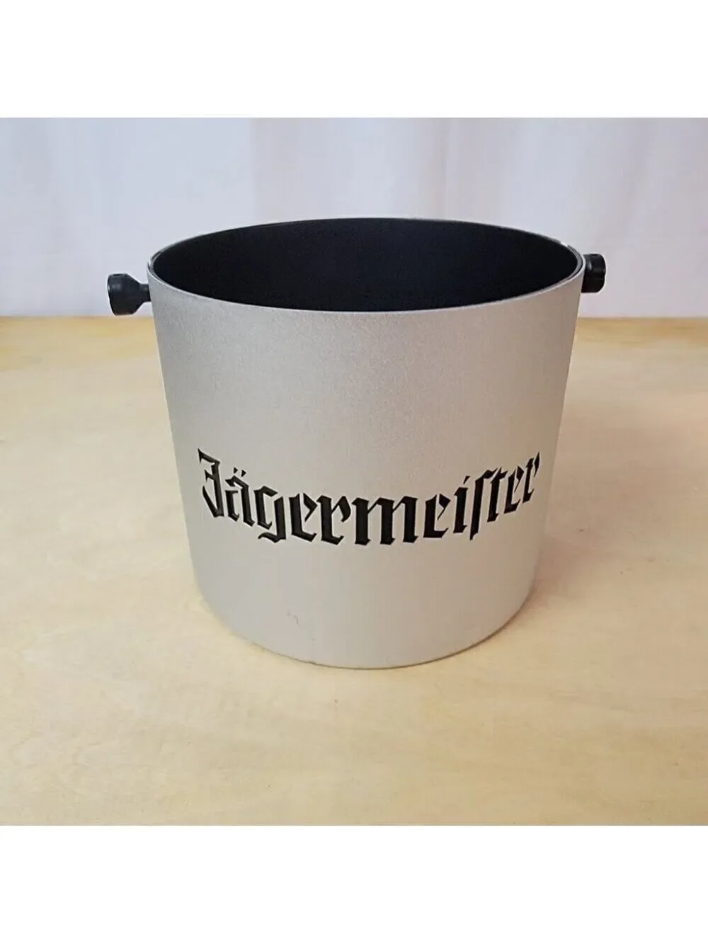 Jagermeister this insulated